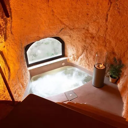 Domea House & Spa Calcata بيت للعطل كالكاتا