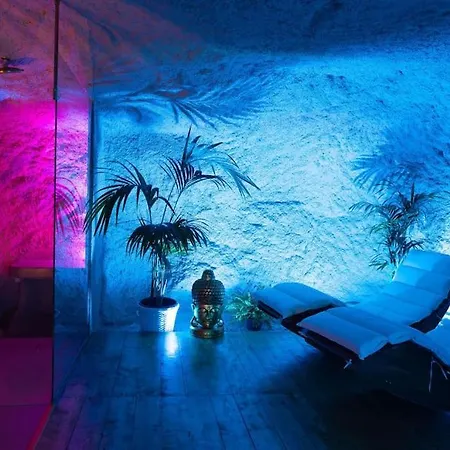 Domea House & Spa Calcata بيت للعطل *