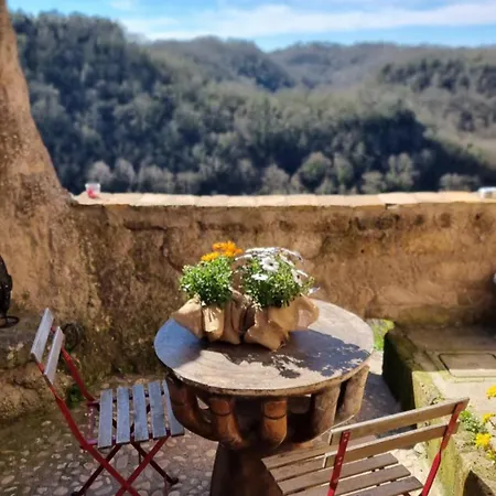Domea House & Spa Calcata كالكاتا